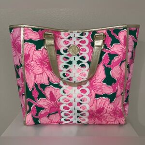 Lilly Pulitzer Hibis Kiss Tote